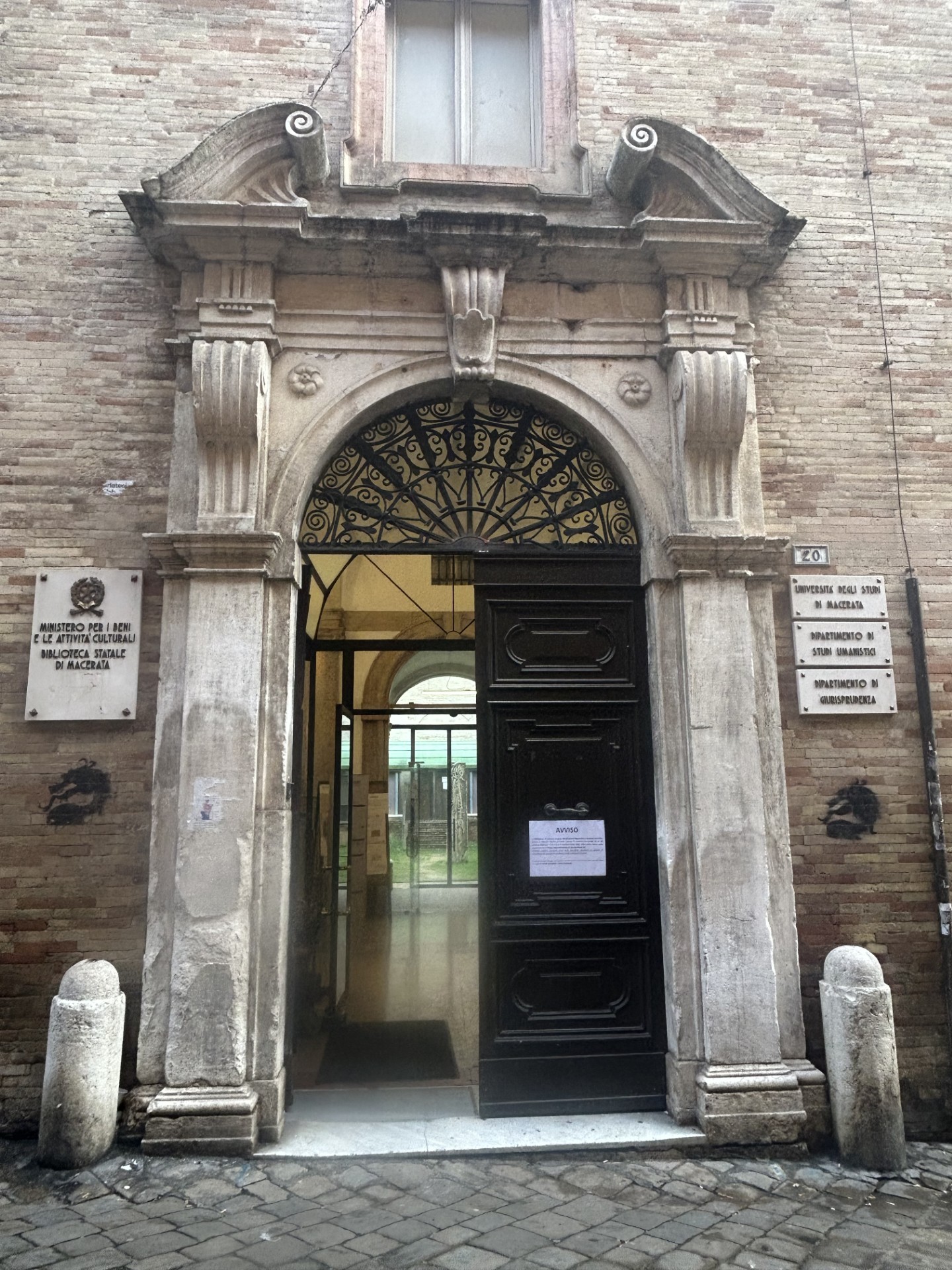 Biblioteca di Lettere