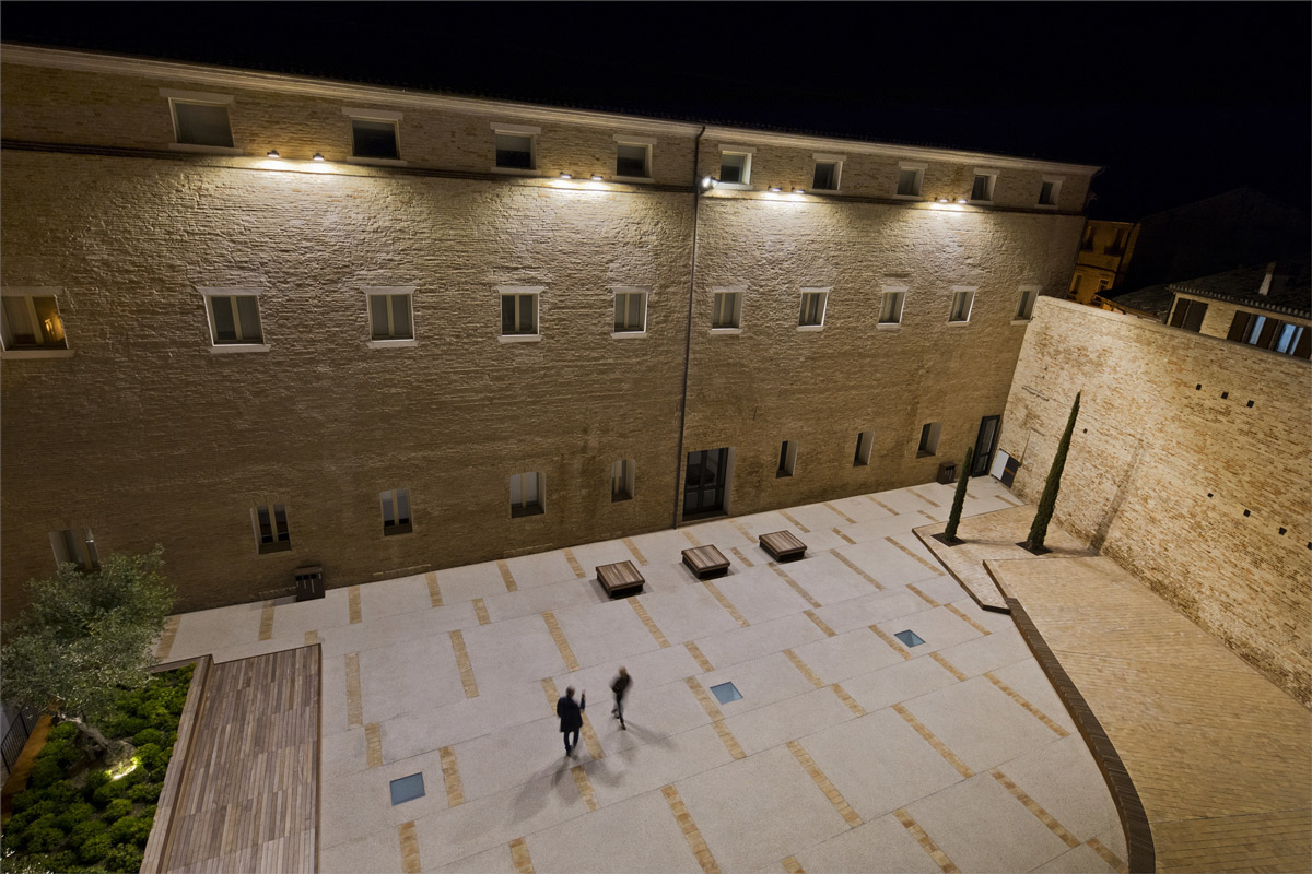 Lavori di manutenzione alla Biblioteca di Filologia classica